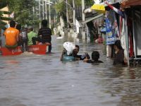 Из-за наводнения в Таиланде травмировано более 385 тыс человек, есть погибшие