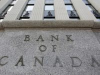Из-за спада экономики Банк Канады планирует снизить процентные ставки