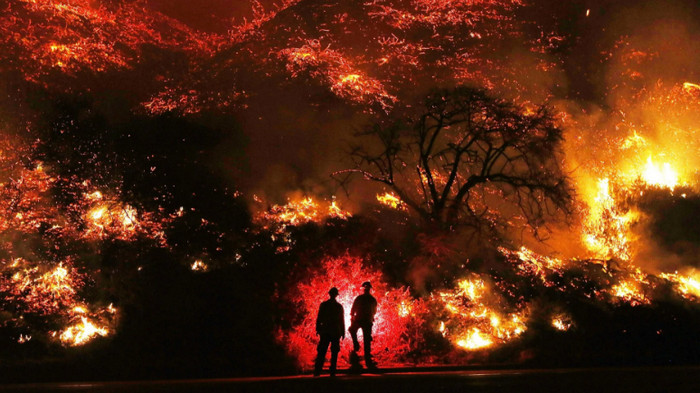 Калифорнийские пожары: почти 200 тысяч человек покинули свои дома