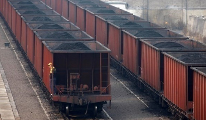 Киев снял санкции с поставщика угля "Южтранс"