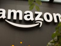 Компания Amazon разрешила подросткам делать заказы