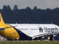 Компания Monarch Airlines отменила все рейсы