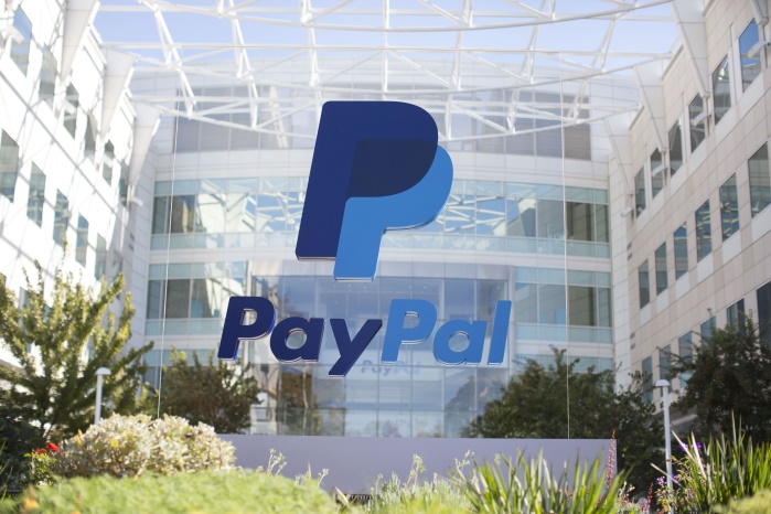 Компания PayPal решила блокировать аккаунты пользователей криптовалют
