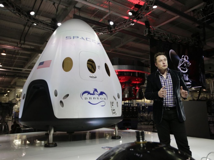 Компания SpaceX отправит в космос 4425 спутников для раздачи интернета