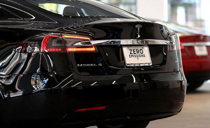 Компания Tesla добилась договоренности о строительстве завода в Китае