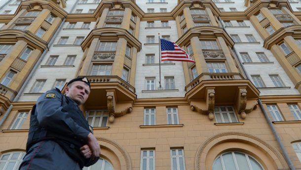 Кремль ответил на новые санкции Вашингтона: дипломатам США запретили пользоваться недвижимостью РФ