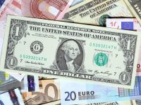 Курс валют от НБУ на 25 мая 2017. Доллар и евро снова дешевеют
