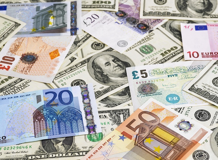 Курс валют от НБУ на 31 мая 2017. Доллар и евро дешевеют