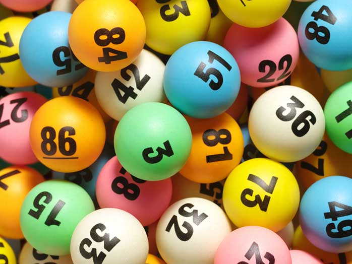 Играя в лотерею онлайн, не теряйте голову