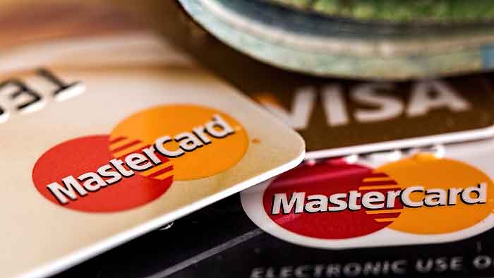 «MasterCard» предложила подтверждать оплату, сделав селфи