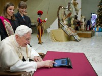 Папа Римский против лайков в социальных сетях