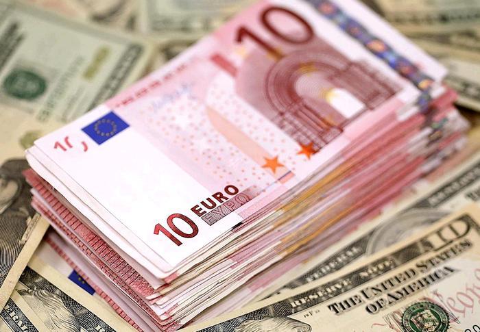 Межбанк Украины 1 июня 2017. Доллар и евро падают