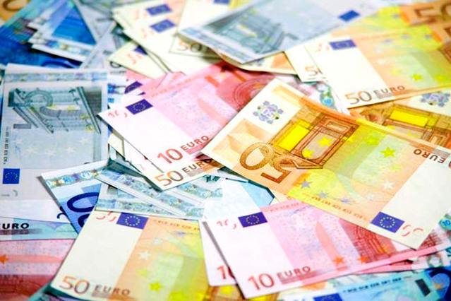 Межбанк Украины 17 мая 2017. Доллар стоит на месте, евро растет