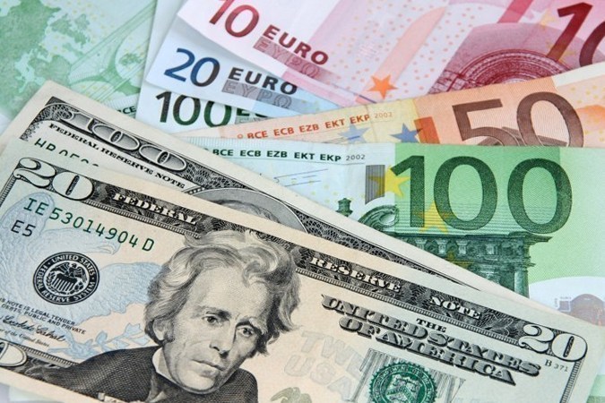 Межбанк Украины 30 мая 2017. Доллар и евро падают