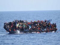Из-за неудачных попыток пересечь Средиземное море утонули от 700 до 900 беженцев, – ООН
