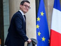 Министр финансов Франции обвиняется в изнасиловании