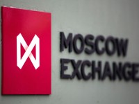 Московская биржа (ММВБ) возобновляет торги на валютном рынке и рынке драгоценных металлов