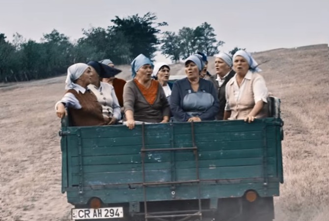 Молдавские фермеры спели бессмертный хит группы Queen для рекламы собственной продукции (видео)