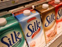 Молочная корпорация Danone намерена приобрести WhiteWave Foods за $10 млрд