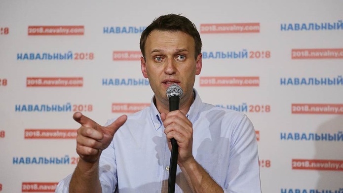 Навальный решил провести уличную "забастовку избирателей"