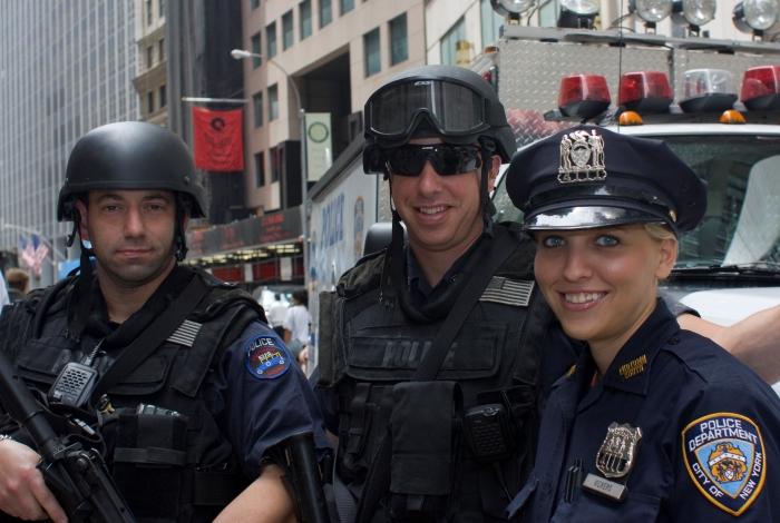 В Нью-Йорке арестовали крупнейшую преступную группировку
