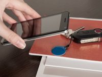 NFC-метки: примеры личного использования дома, на работе, в машине и быту