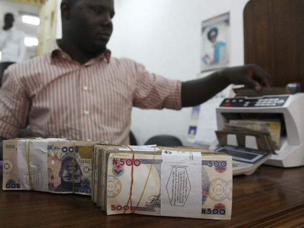 Нигерийцы спасают экономику с помощью Twitter