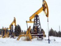 В понедельник 5 января мировые цены на нефть продолжаю свое рекордное падение