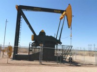 Нефть Brent опускается ниже 49$, WTI идет к 44$, но в США есть вероятность увеличения спроса