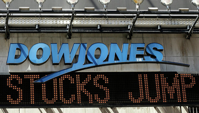 Основные фондовые индексы США снизились, но Dow Jones вышел на рекордный уровень