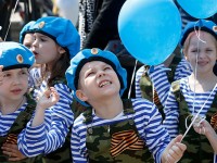 В Ростове-на-Дону прошел детский военный парад (фото)