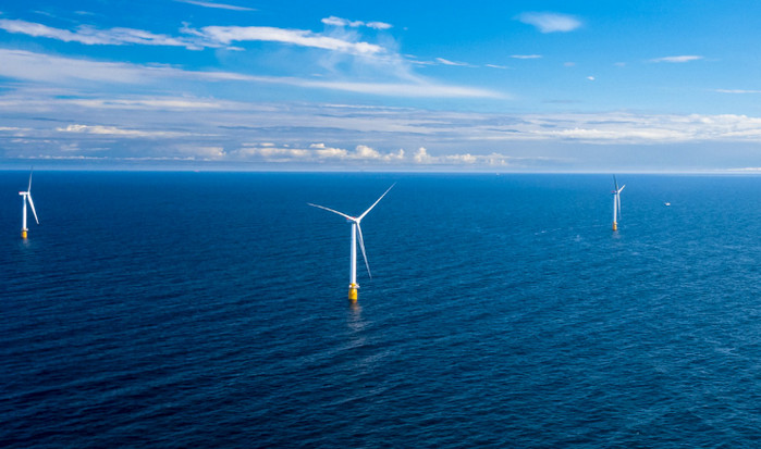 Первая в мире плавающая ветряная ферма запущена в Шотландии