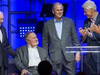 Пять бывших президентов США выступили на благотворительном концерте