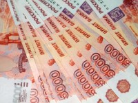 В России средняя зарплата чиновника превышает 500$