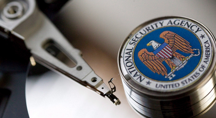 Сенат США продлил действие закона об интернет наблюдении
