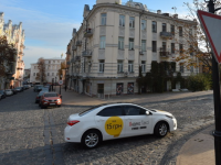 Сервис Яндекс.Такси заработал в Украине