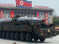 Северная Корея перемещает баллистическую ракету к западному побережью страны