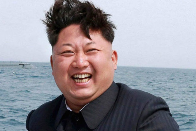 Северокорейская баллистическая ракета могла упасть в исключительной экономической зоне Японии, - Ёсихидэ Суга