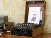 Шифровальная машина Enigma продана на аукционе за 45 тысяч евро