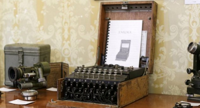 Шифровальная машина Enigma продана на аукционе за 45 тысяч евро