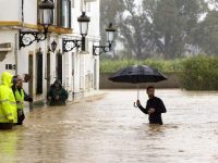 Сильные наводнения в Испании: есть жертвы (фото)