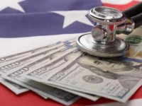 Система здравоохранения наносит существенный урон экономике США