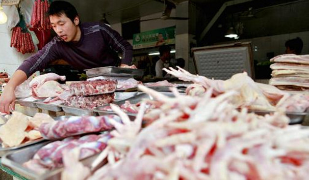 США заключили выгодную сделку на поставку куриных лап в Китай