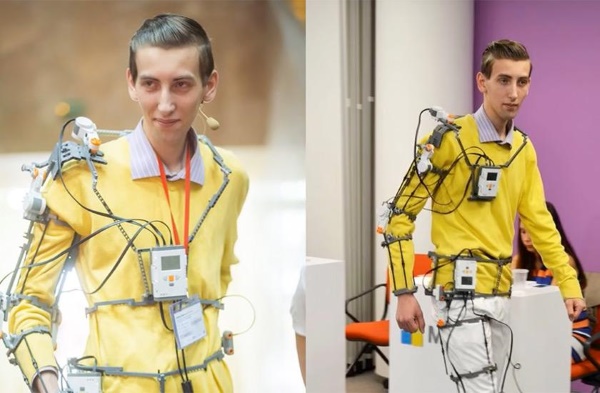 Студент из Киева собрал роботизированный экзоскелет UniExo