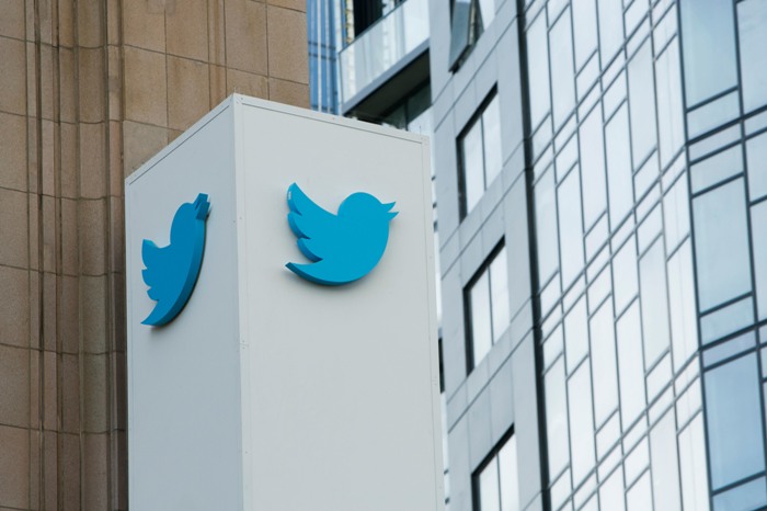 В 1 квартале 2015 акции Twitter обвалились на 20%