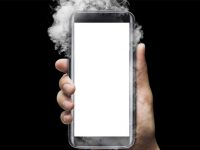 Ученые выяснили, почему взрываются литий-ионные аккумуляторы смартфонов