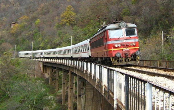 Украина рассмотрит вопрос прекращения железнодорожного сообщения с Россией, — СМИ