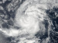 Ураган третьей категории Ирма приблизился к Карибским островам