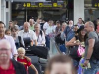 В аэропортах ЕС введены новые правила проверки безопасности