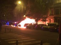 В деловом квартале Брюсселя произошел взрыв: загорелись несколько авто (фото, видео)